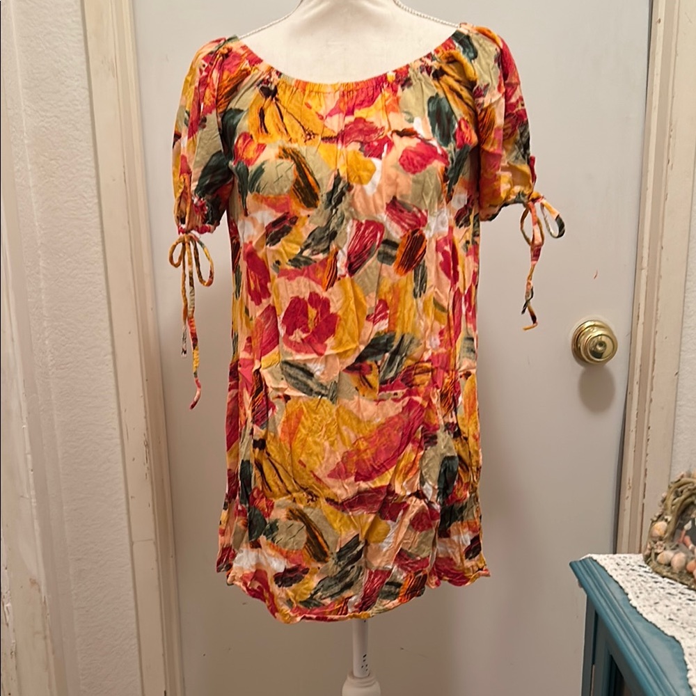 Cassee’s Floral Women’s Dress Small NWOT Bohemian Floral